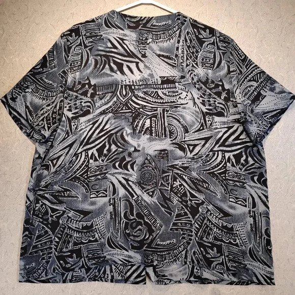 Carroll Reed  Women's Blue & Black Short Sleeve V-Neck Button Down Blouse Size X - Picture 5 of 9